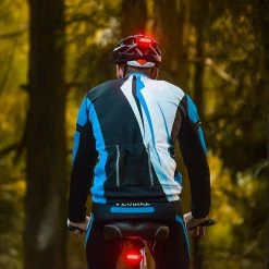 Unbranded Feux Arrière De Vélo En Deux Pièces, Feux Arrière De Vélo Rechargeables USB Super Lumineux, Accessoires LED Rouges à Haute Intensité, Adaptés à Tout Vélo Ou Casque 8 Unbranded Feux Arrière De Vélo En Deux Pièces, Feux Arrière De Vélo Rechargeables USB Super Lumineux, Accessoires LED Rouges à Haute Intensité, Adaptés à Tout Vélo Ou Casque -Chargeur vélo électrique Basprix 613217543 max