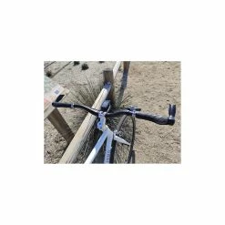 Vélo Tout Chemins Autre Marque -Chargeur vélo électrique Basprix bicileta marca finna road racer 1x9 flat bar 4