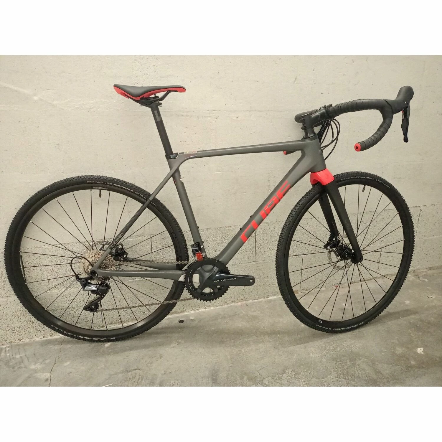 Vélo De Cyclo-cross Cube - 53 - 700c 2 Vélo De Cyclo-cross Cube - 53 - 700c – Image 2