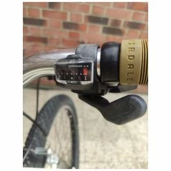 Vélo Urbain Autre Marque 11 Vélo Urbain Autre Marque -Chargeur vélo électrique Basprix fairdale flyer 5