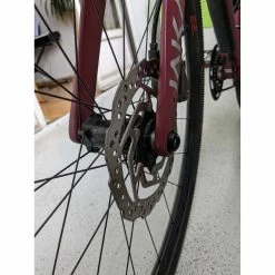 Vélo De Gravel Megamo - 54 9 Vélo De Gravel Megamo - 54 -Chargeur vélo électrique Basprix gravel megamo jakar 30 3