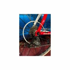 Vélo De Course Pinarello - 52 - 700c 8 Vélo De Course Pinarello - 52 - 700c -Chargeur vélo électrique Basprix pinarello 2