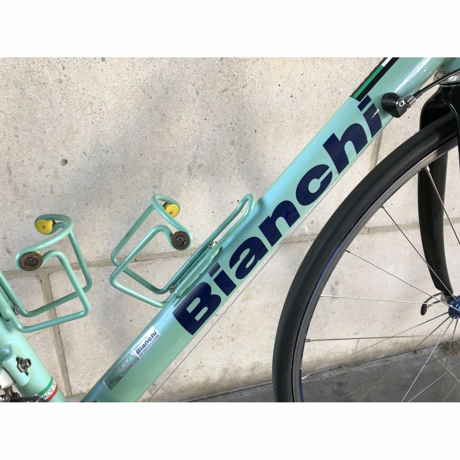 Vélo De Course Bianchi Milano - 54 6 Vélo De Course Bianchi Milano - 54 – Image 6