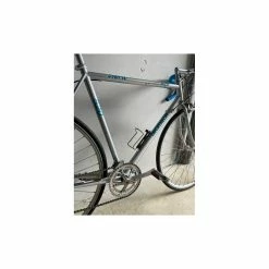 Decathlon Vélo De Course Décathlon - 57 - 700c -Chargeur vélo électrique Basprix velo cobra 520 4