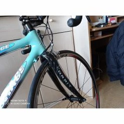 Vélo De Course Autre Marque - 38 - 700c 10 Vélo De Course Autre Marque - 38 - 700c -Chargeur vélo électrique Basprix velo de course carbone 4