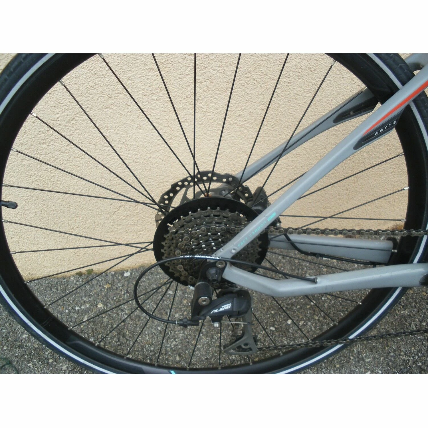 Vélo De Gravel Specialized - 45 - 700c 4 Vélo De Gravel Specialized - 45 - 700c – Image 4